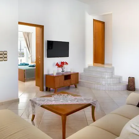 Βίλα Iconic With Private Pool And Sea View Πρόβαρμα