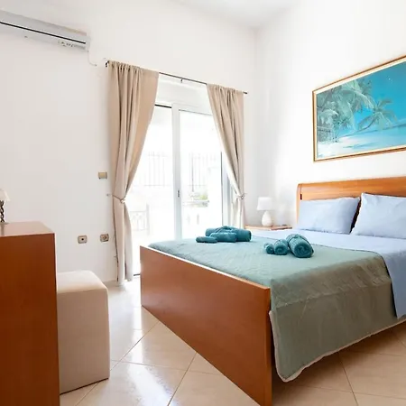 Βίλα Iconic With Private Pool And Sea View